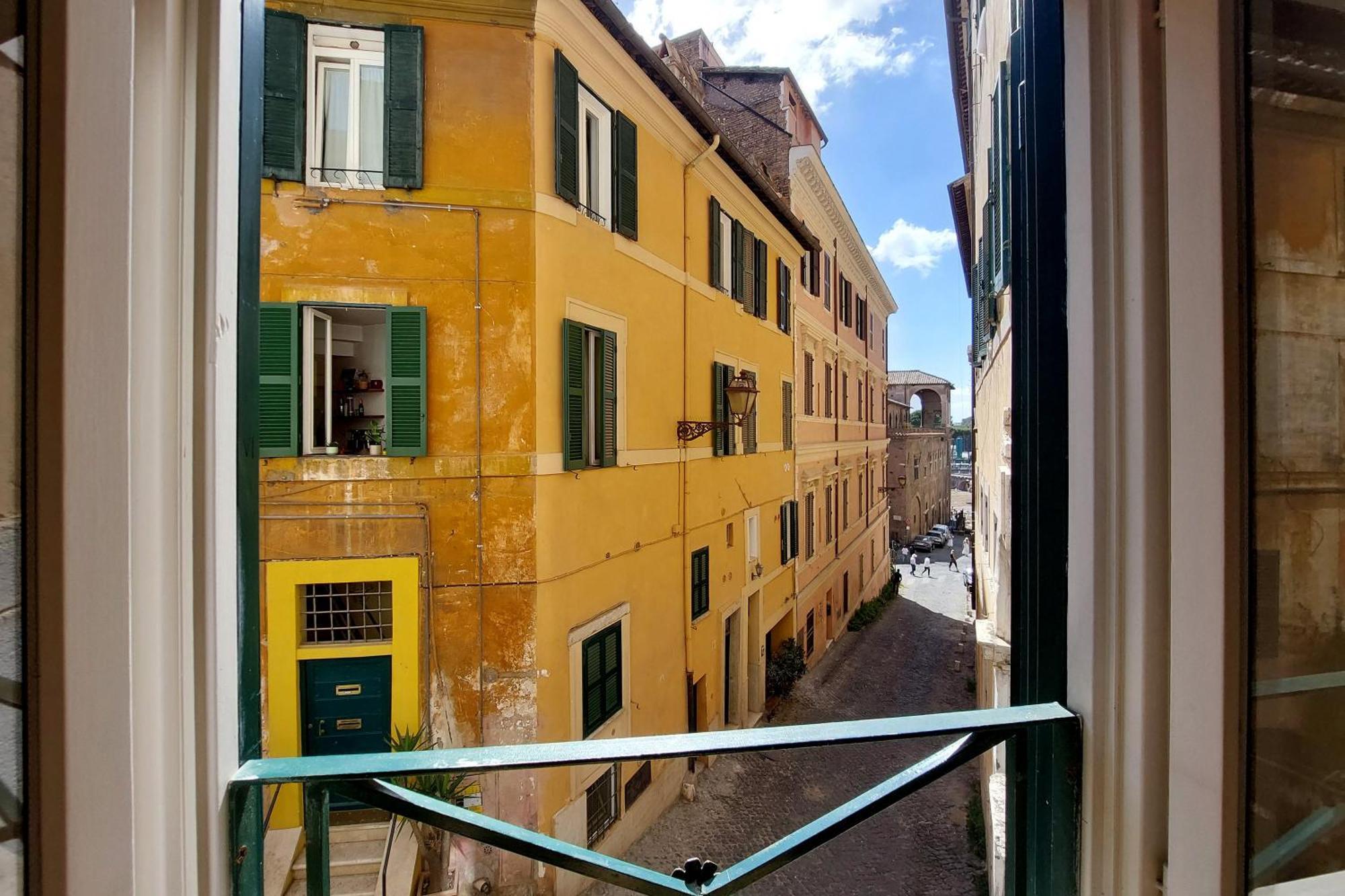 Two Steps From Colosseum, In The Imperial Forums Apartment *